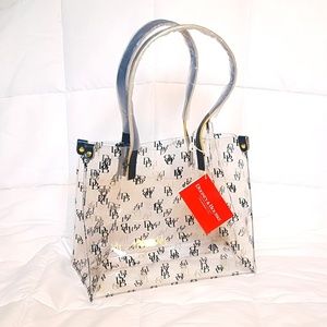 Dooney & Bourke It Medium Shopper